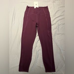 Fabletics Pocket 7/8 Leggings - NWT!